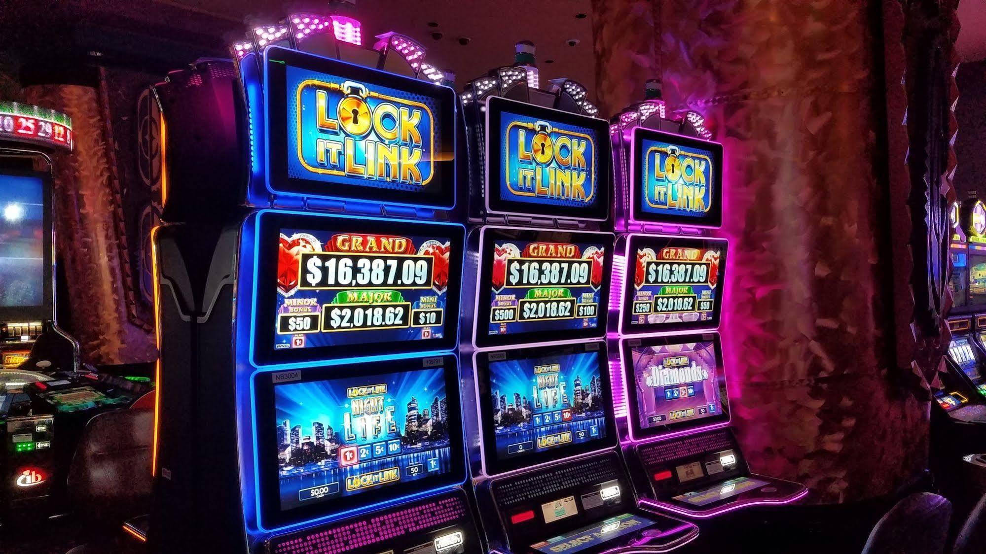Ho-Chunk Casino Hotel - Wisconsin Dells Baraboo Eksteriør billede